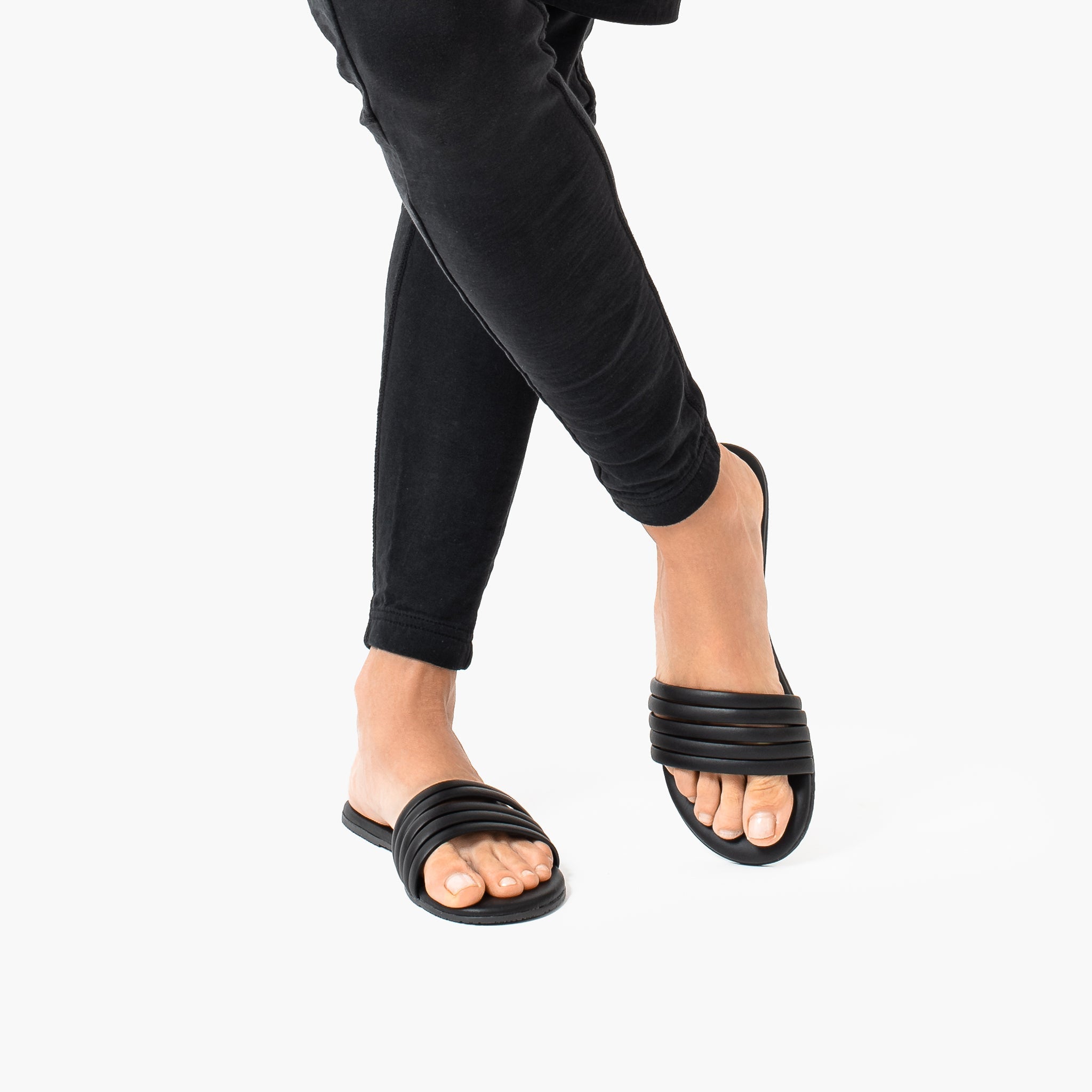 TKEES Serena Women's Sandals Black | FCXHRG-436